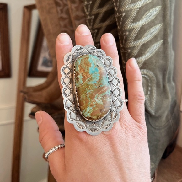 SOLD Gorgeous Navajo/Sioux Turquoise Ring - Picture 1 of 3